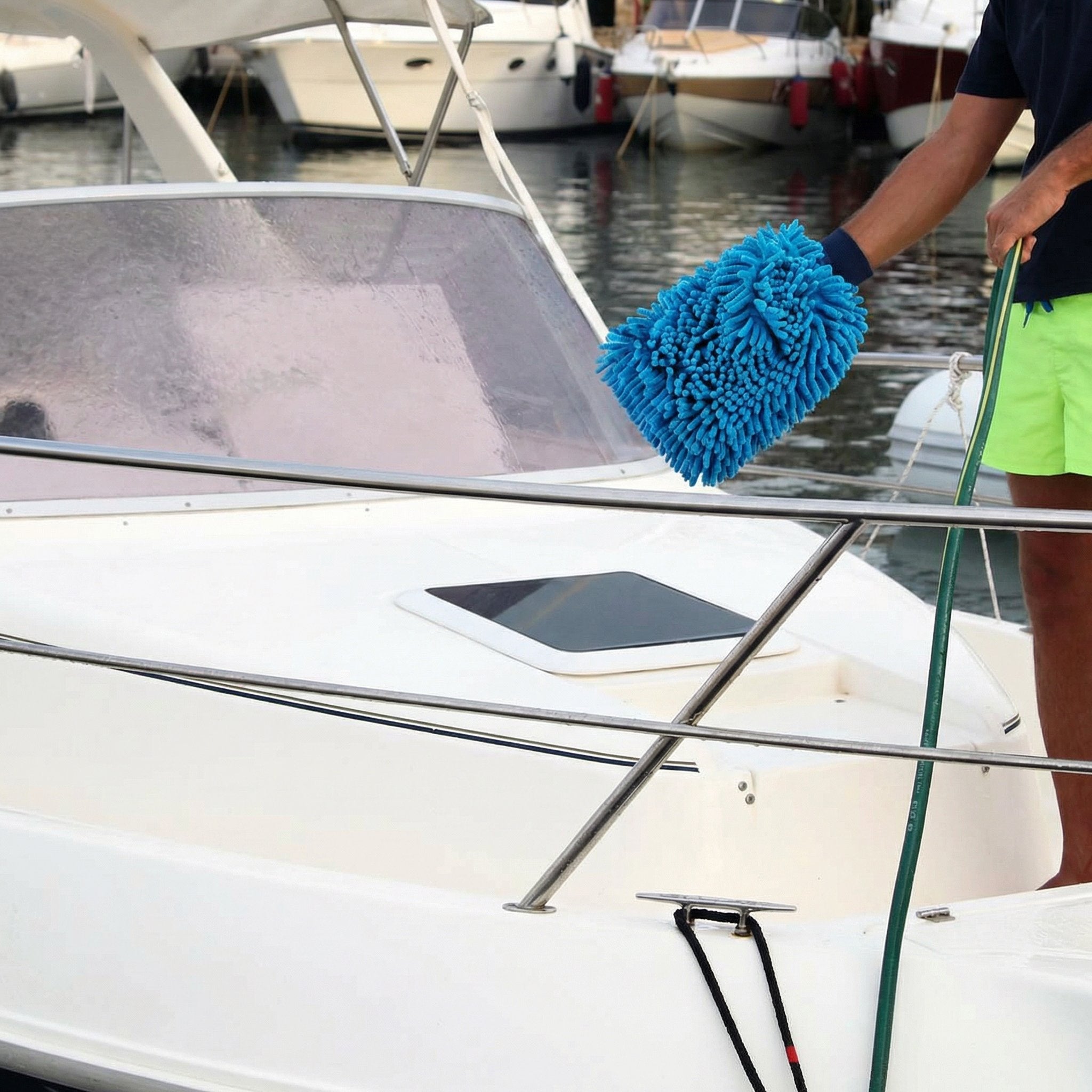 Microfiber Reggae Wash Mitt - Wash Mitt by Star Brite (View 3) | Yacht Protection Concepts